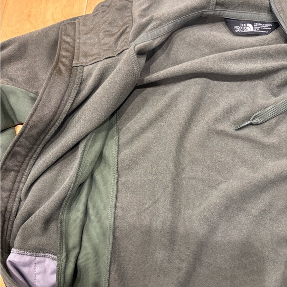 Like new The North Face women zip up hooded jacket olive green M - Picture 4 of 5